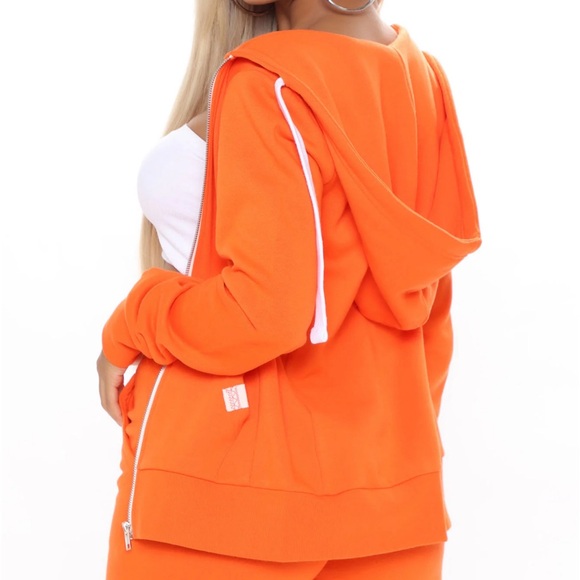 Fashion Nova: Relaxed Vibe Zip Up Jackets - 2 colors - Picture 9 of 12